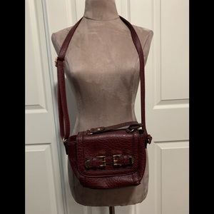 Crossbody purse
